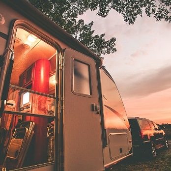 Camping_RVing-min